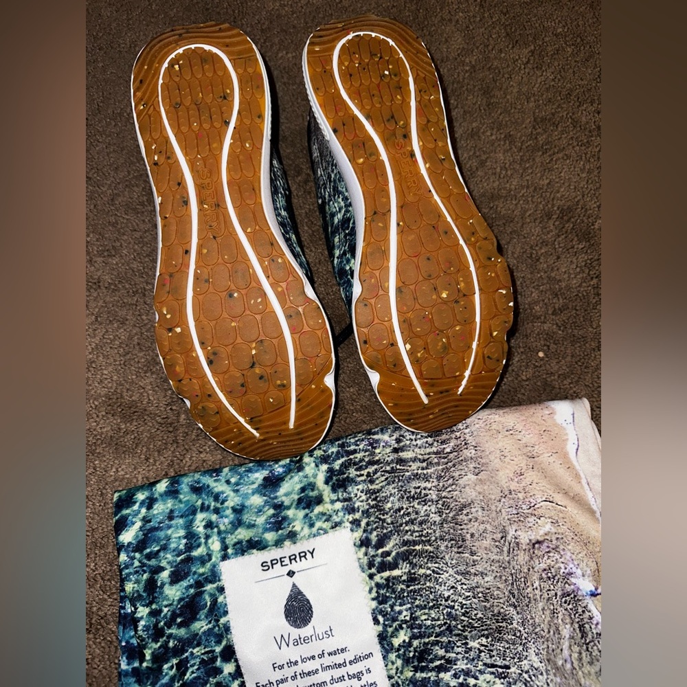 Sperry water shoes for men
